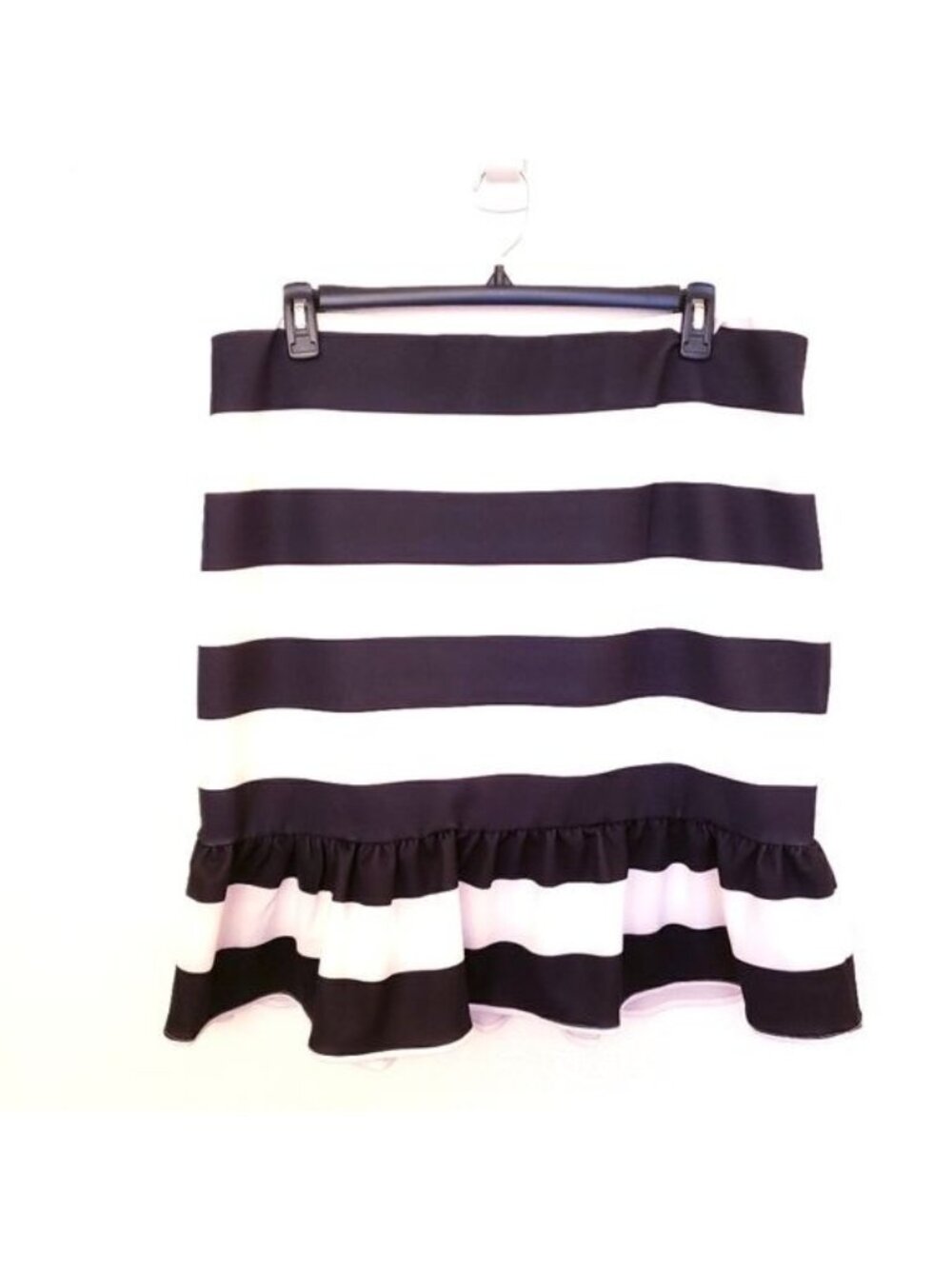 Eloquii Striped Peplum Hem Black and White Knee Length Skirt Size 20 EUC